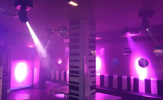 Instalaciones sonido iluminacion bar, discoteca, locales, recintos, tiendas 21 -Levent-